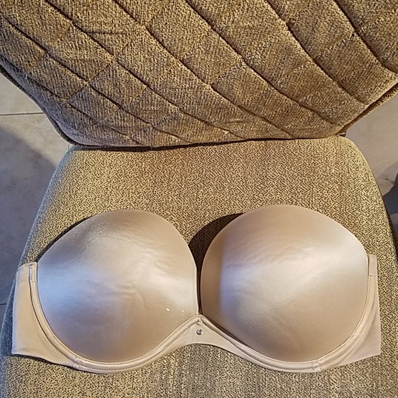 Victoria's Secret Other - Victoria Secret Very Sexy Strapless Underwire Bra